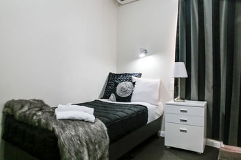 Airport Hotel Sydney - Accommodation Brunswick Heads 3