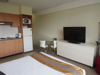 Atelier Serviced Apartments - Accommodation Brunswick Heads 6