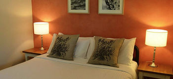 Belford Cottages - Accommodation Brunswick Heads 2