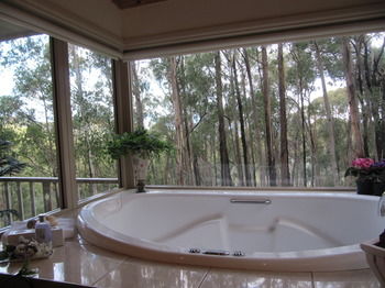 Myers Creek Cascades Luxury Cottages - Accommodation Brunswick Heads 28