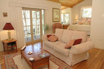 Myers Creek Cascades Luxury Cottages - Accommodation Brunswick Heads 40