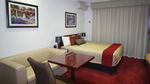 BEST WESTERN Ensenada Motor Inn - Accommodation Brunswick Heads 0
