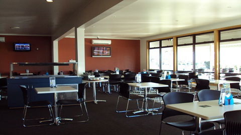 BEST WESTERN Beachfront At Bicheno - Accommodation Brunswick Heads 4