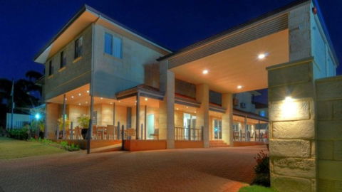 BEST WESTERN PLUS Kalbarri Edge Resort - Accommodation Brunswick Heads 3