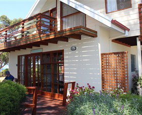 Anchlia Waterfront Cottages - Accommodation Brunswick Heads 1