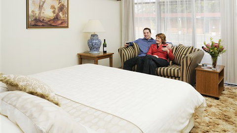 Captains Lodge International - Accommodation Brunswick Heads 5