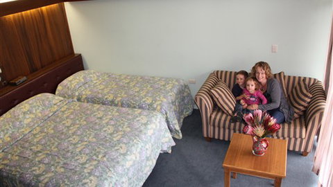 Captains Lodge International - Accommodation Brunswick Heads 7