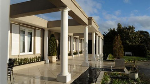Norwood House Receptions & Motel - Accommodation Brunswick Heads 0