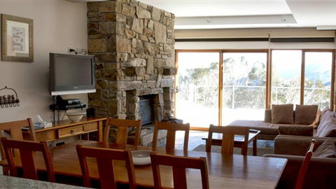 Alpine Woodsmoke Apartments - Accommodation Brunswick Heads 1