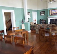 Bank on Main - Accommodation Brunswick Heads