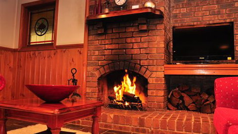 Apollo Bay Cottages - Accommodation Brunswick Heads 1