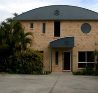 Beach House Redcliffe - Accommodation Brunswick Heads