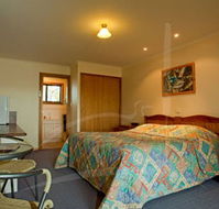 Little Desert Nature Lodge - Accommodation Brunswick Heads