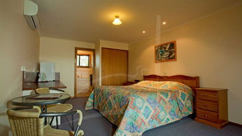 Little Desert Nature Lodge - Accommodation Brunswick Heads 0