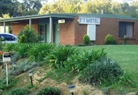 1st T Motel - Accommodation Brunswick Heads 2