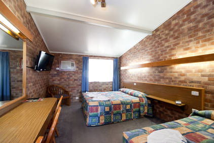 Allan Cunningham Motel And Old Wagon Restaurant - Accommodation Brunswick Heads 8