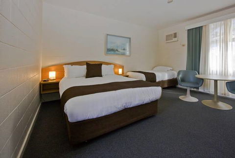 BEST WESTERN Hospitality Inns Geraldton - Accommodation Brunswick Heads 0