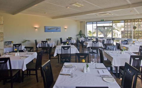 BEST WESTERN Hospitality Inns Geraldton - Accommodation Brunswick Heads 1