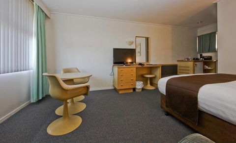 BEST WESTERN Hospitality Inns Geraldton - Accommodation Brunswick Heads 3