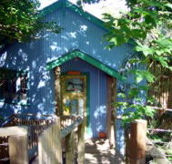 Blue Poles Cafe Gallery  BB - Accommodation Brunswick Heads