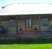 Brickendon Historic  Farm Cottages - Accommodation Brunswick Heads
