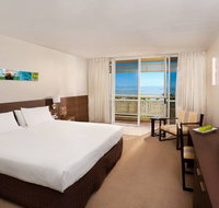 Holiday Inn Cairns Harbourside - Accommodation Brunswick Heads