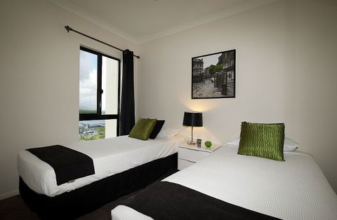 Jack & Newell Cairns Holiday Apartments - Accommodation Brunswick Heads 0