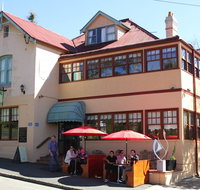 Jamison Guesthouse and The Rooster Restaurant - Accommodation Brunswick Heads