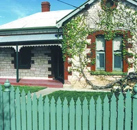 Smith Street Villa Naracoorte Cottages - Accommodation Brunswick Heads