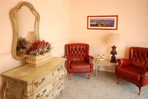 The Belmore All-Suite Hotel - Accommodation Brunswick Heads 1