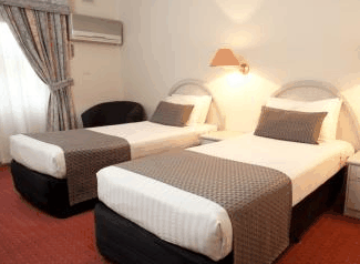 Adelaide Royal Coach Motor Inn - Accommodation Brunswick Heads 4