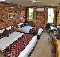 Log Cabin - Accommodation Brunswick Heads