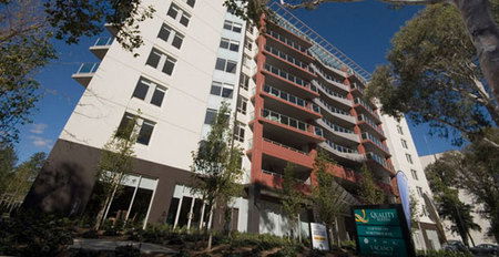 Quality Suites Clifton On Northbourne - Accommodation Brunswick Heads 0