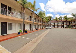 Econolodge Griffith Motor Inn - Accommodation Brunswick Heads 2