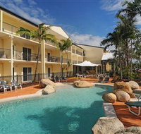 Cairns Queenslander Hotel and Apartments - Accommodation Brunswick Heads