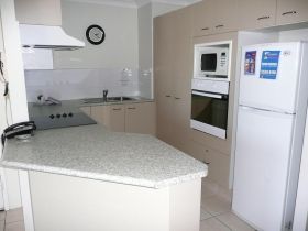 Pelican Cove Apartments - Accommodation Brunswick Heads 3