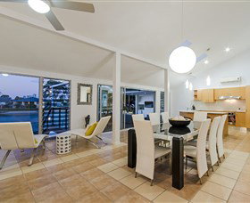 Kurrawa Cove At Vogue Holiday Homes - Accommodation Brunswick Heads 2