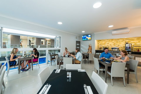 Athena Motel Apartments - Accommodation Brunswick Heads 3