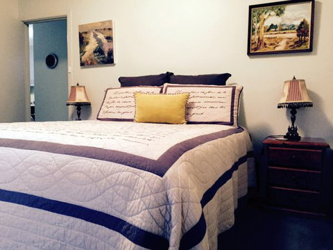 Pizzini's Vineyard Guesthouse - Accommodation Brunswick Heads 1