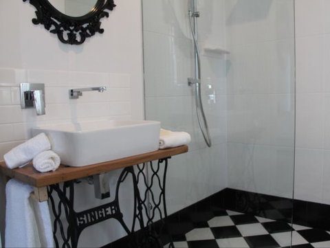 Greenlee Cottages - Accommodation Brunswick Heads 3