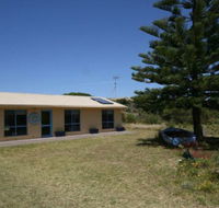 LJ Hooker Goolwa Holiday Rentals - 15 Eaton Avenue Goolwa Beach - Accommodation Brunswick Heads