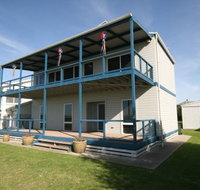 LJ Hooker Goolwa Holiday Rentals - 25 Barrage Road Goolwa South - Accommodation Brunswick Heads