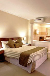 Best Western Wheelers Hill International - Accommodation Brunswick Heads 1