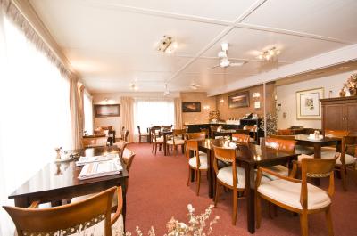 Quality Inn Country Plaza Queanbeyan - Accommodation Brunswick Heads 3