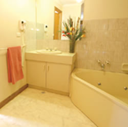 City Colonial Motor Inn - Accommodation Brunswick Heads 1