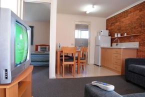 Tea House Motor Inn - Accommodation Brunswick Heads 2