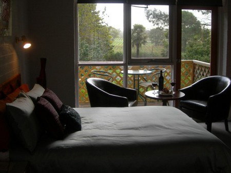 Lyndoch Hill Retreat - Accommodation Brunswick Heads 1