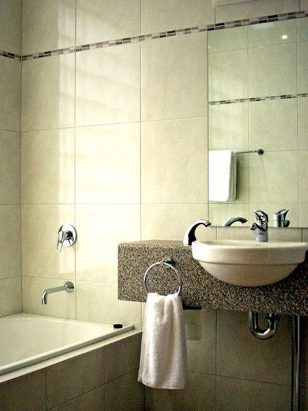 Strath Motel - Accommodation Brunswick Heads 2