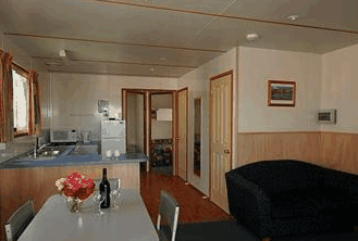 Bicheno Cabins And Tourist Park - Accommodation Brunswick Heads 3