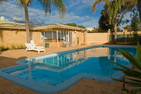 Albion Hotel - Accommodation Brunswick Heads 0